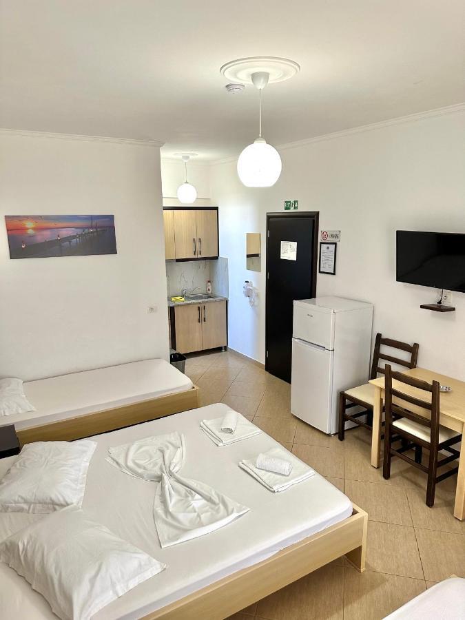Visi Apartments Ksamil Exterior foto