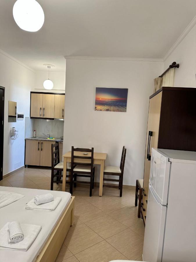 Visi Apartments Ksamil Exterior foto